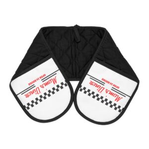 "Stylish Black Checker Design Oven Mitts - Perfect for Cooking Enthusiasts & Kitchen Safety"