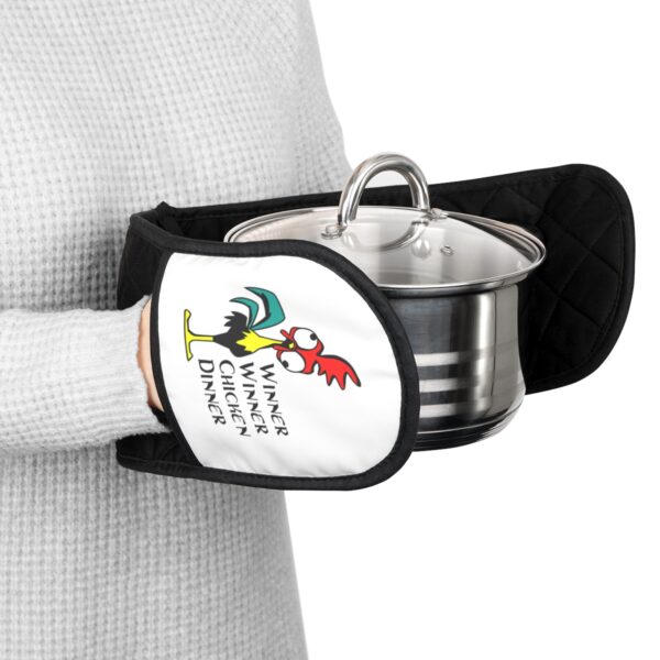 Colorful Rooster Oven Mitts - Essential Kitchen Accessories for Home Chefs - Heat-Resistant and Stylish